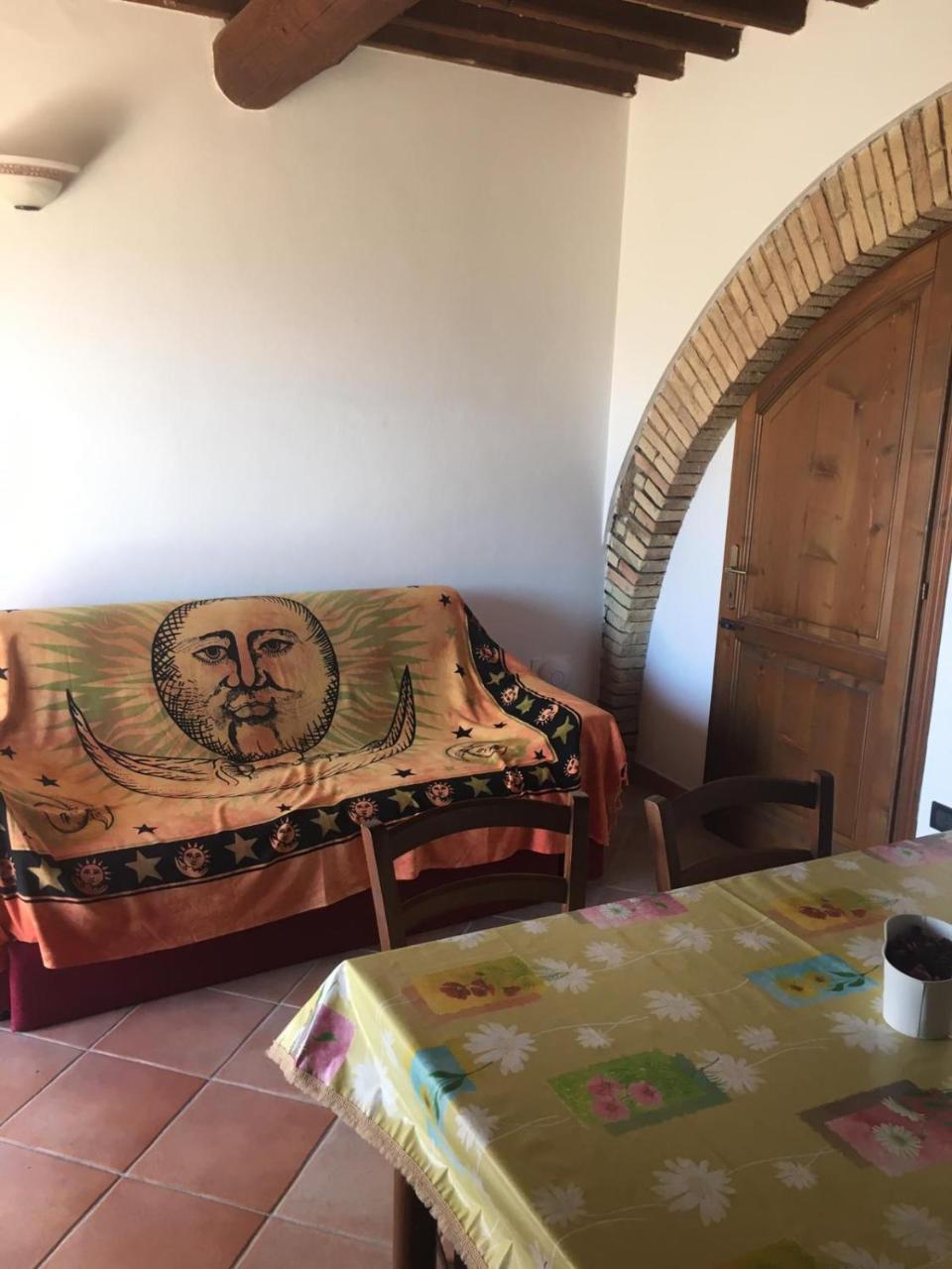 شقة Casale Poggio Meone سانتا لوتشي المظهر الخارجي الصورة