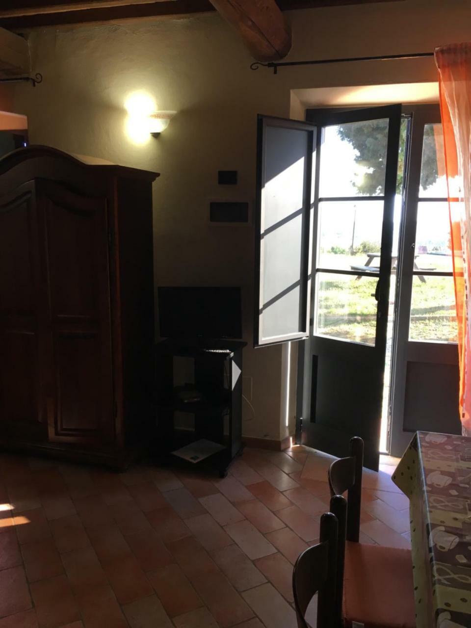 شقة Casale Poggio Meone سانتا لوتشي المظهر الخارجي الصورة